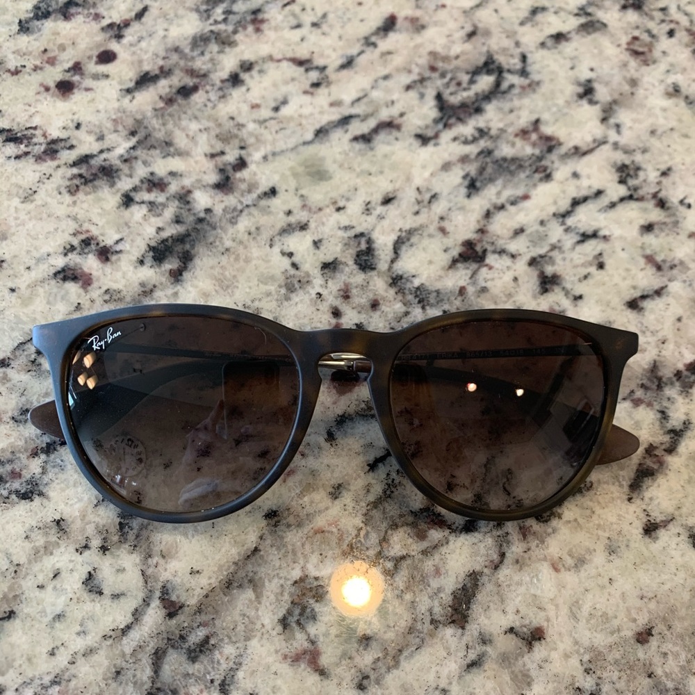 Ray ban Erika sunglasses